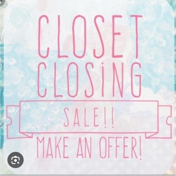 ✨ MAKE OFFER ✨ COACH CORNER ZIPPER WRISTLET - Picture 8 of 8